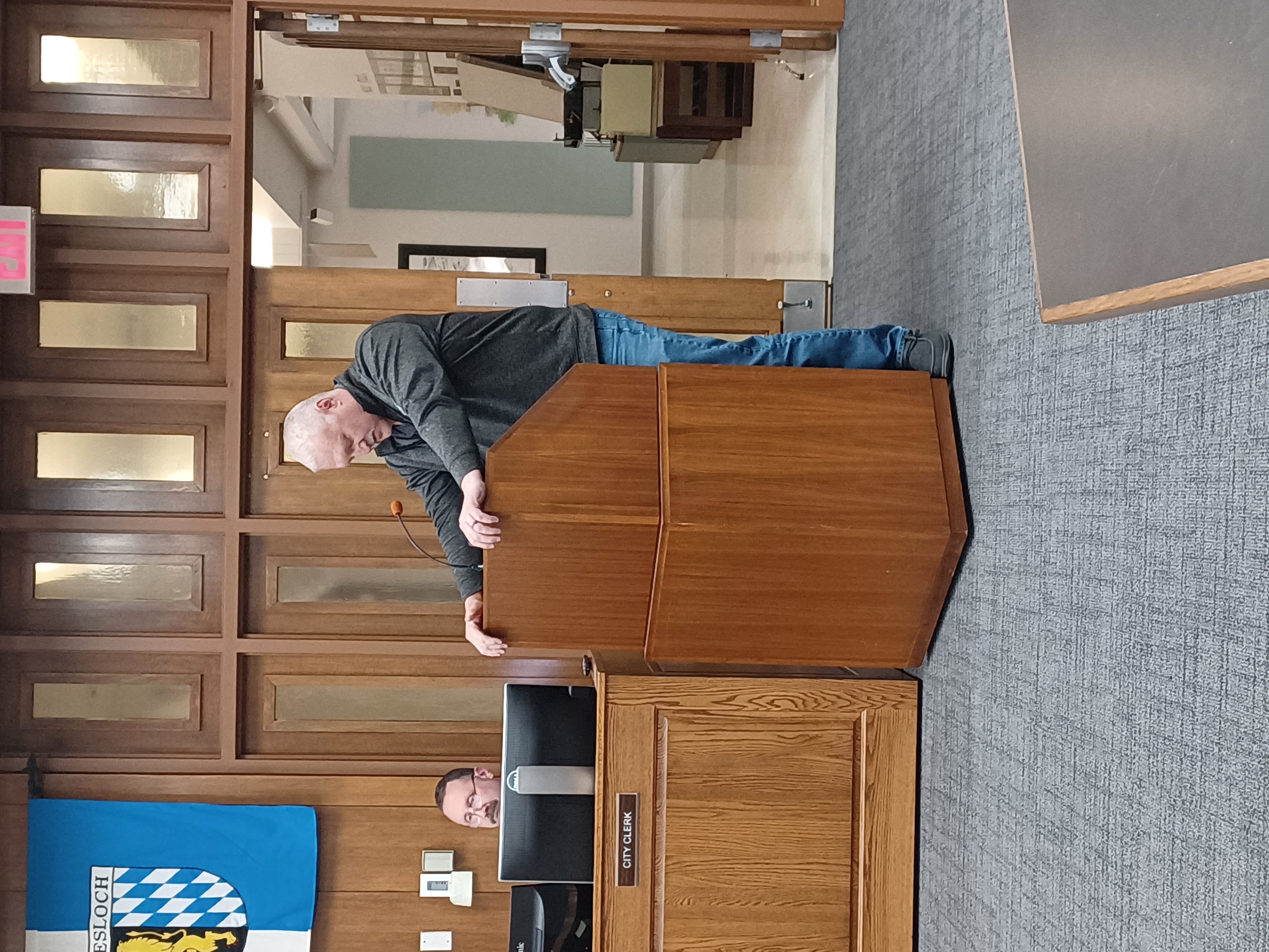 City Commission Approves Mowing Bids